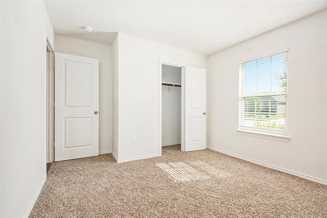 Building Photo - 941 Fueller Dr