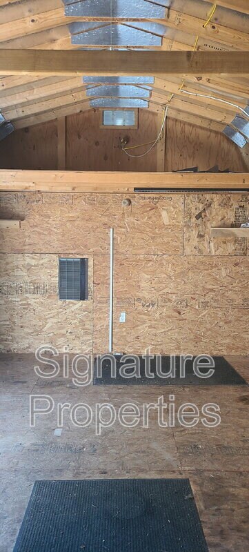 Building Photo - 6410 Duncan Rd
