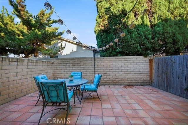 Building Photo - 2876 Fulton Rd