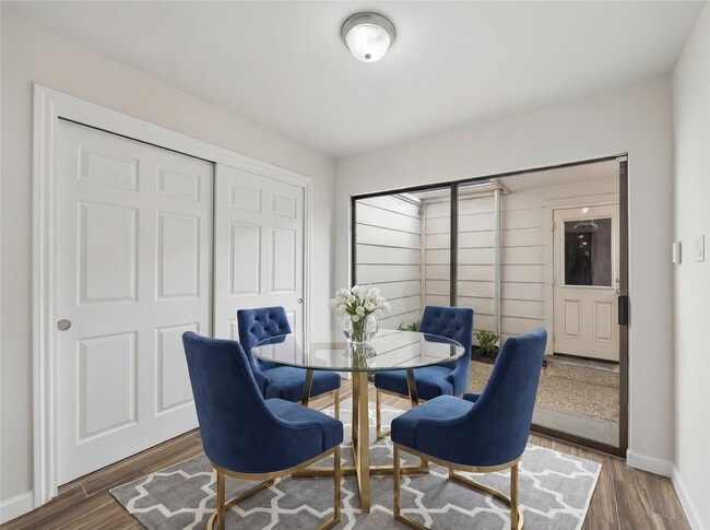 Building Photo - 12625 Memorial Dr