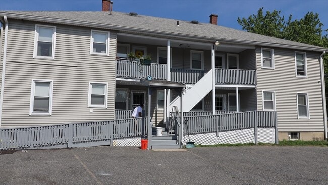 Building Photo - 19 Cross St