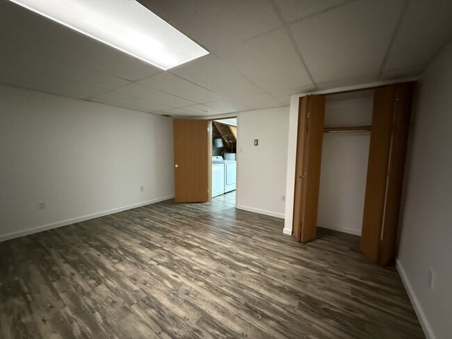 Building Photo - Woods Edge 3-Bedroom Townhome!