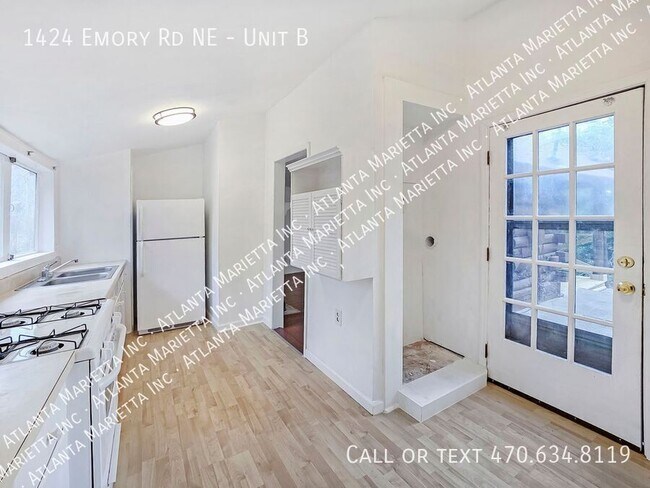 Building Photo - 1424 Emory Rd NE