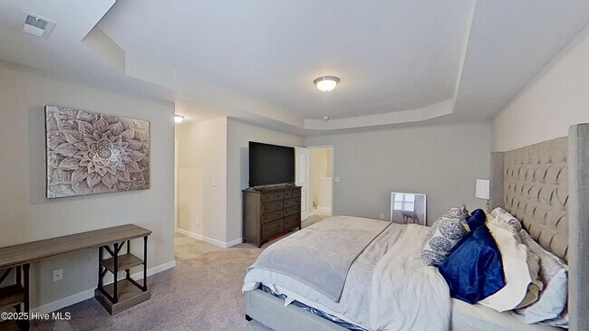 Building Photo - 1003 Marston Dr