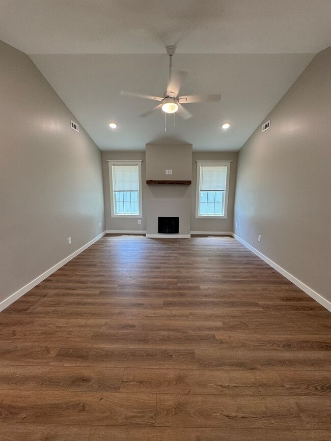 Building Photo - Brand New 3/2 House in Rome- $1,695