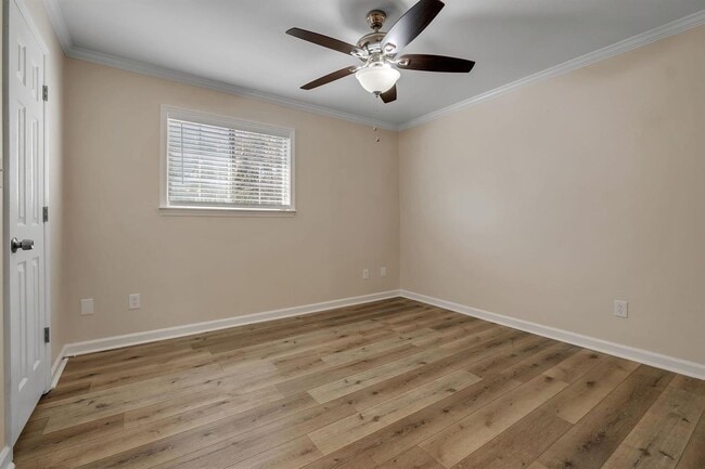 Building Photo - 1300 Ocala Rd