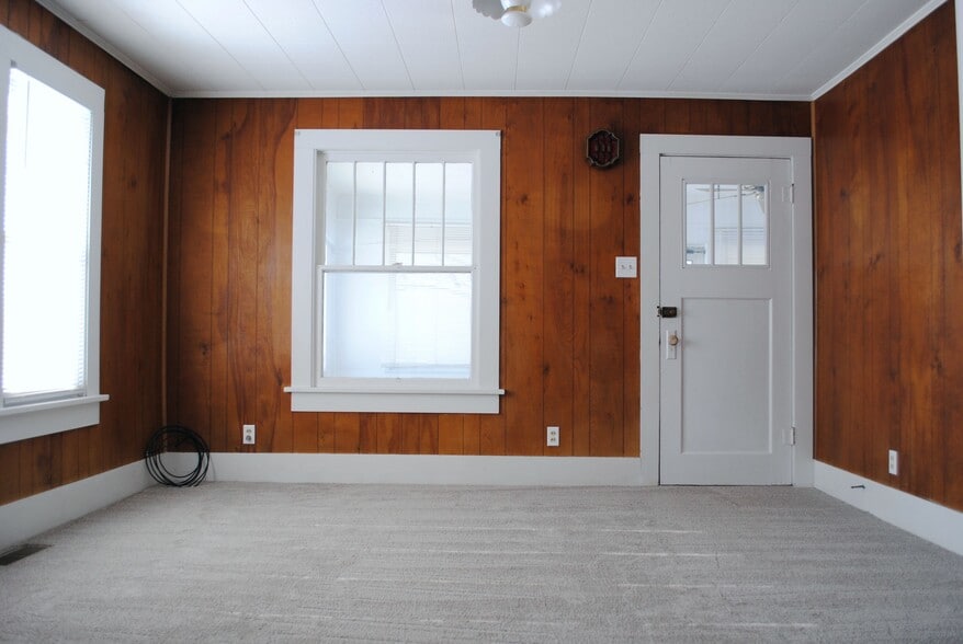 Living Room - 1214 N 7th St