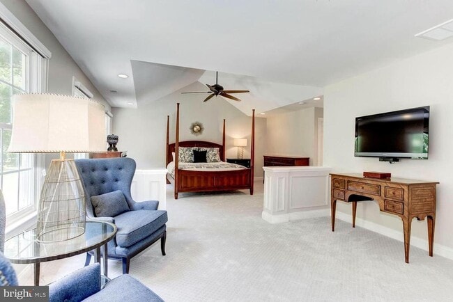 Building Photo - 9110 Sterling Montague Dr