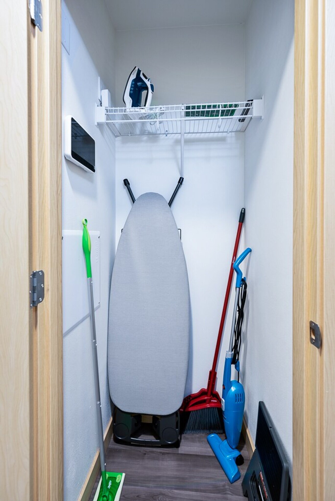 Building Photo - 3008 Beacon Ave S