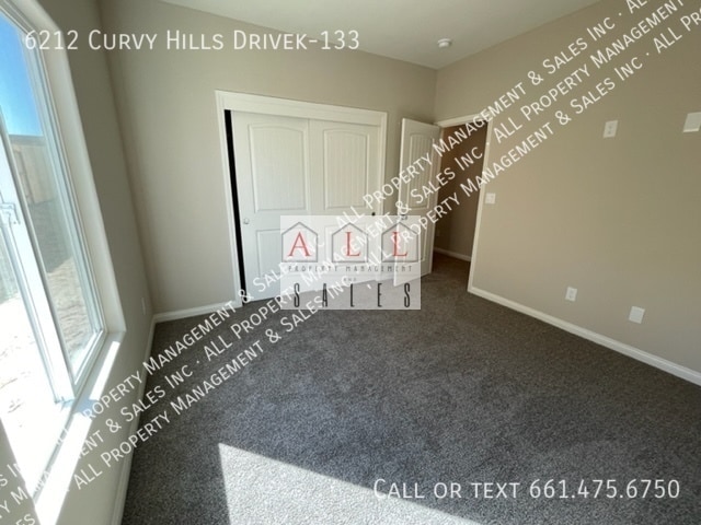 Building Photo - 6212 Curvy Hills Dr