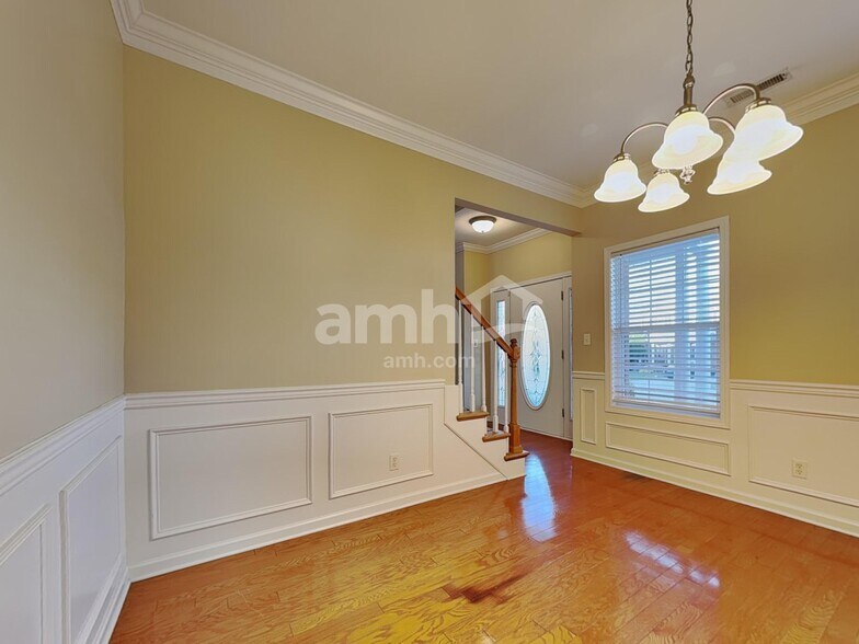 Building Photo - 4515 Everwood Oak Ln