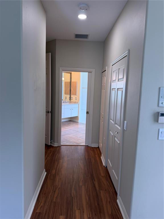 Building Photo - 8544 Park Shore Ln