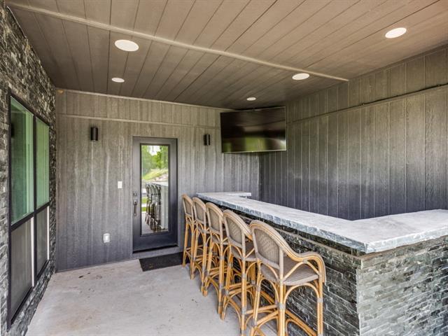 Building Photo - 107 Pond Trail