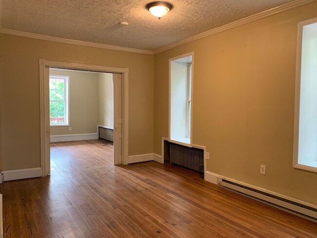 Building Photo - 221 Philadelphia Ave