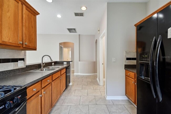 Building Photo - 20168 Bay Cedar Ave