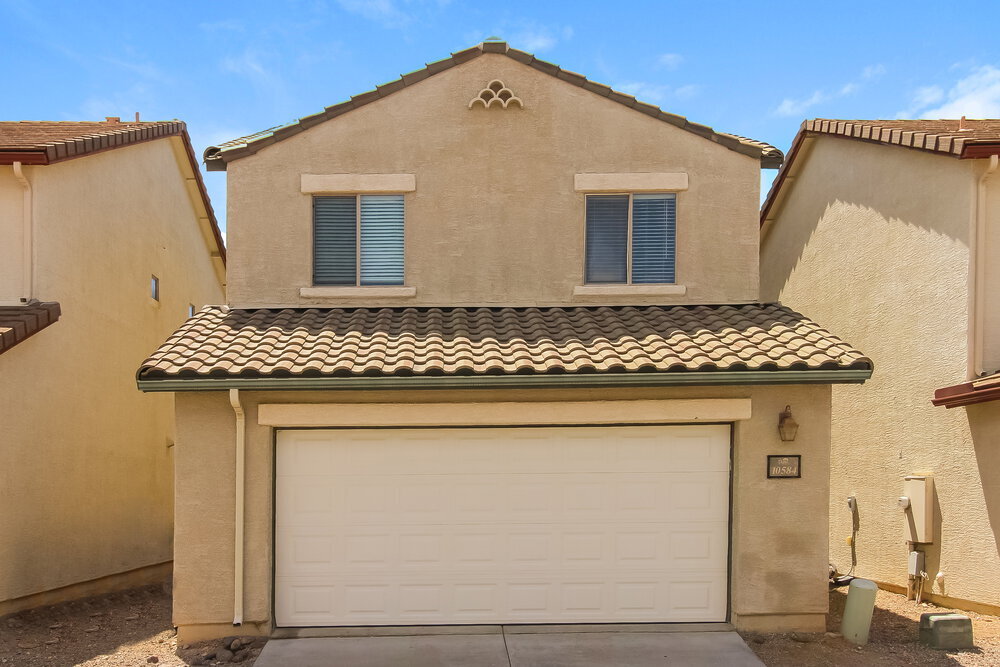 Building Photo - 10584 E Pleasant Pasture Dr