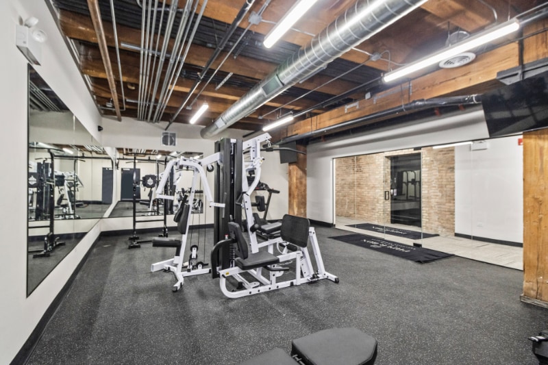 Building Photo - 170 W Ohio St