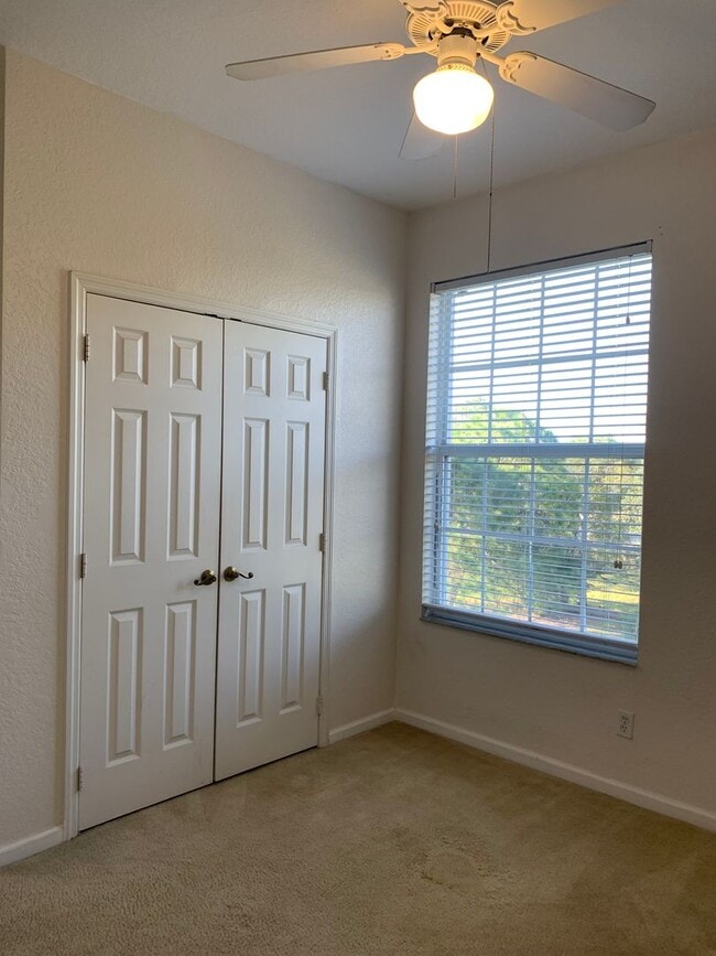 Building Photo - "Move In Special" $250 OFF First Month's Rent - Lovely 3 Bedroom 2 Bath Condo