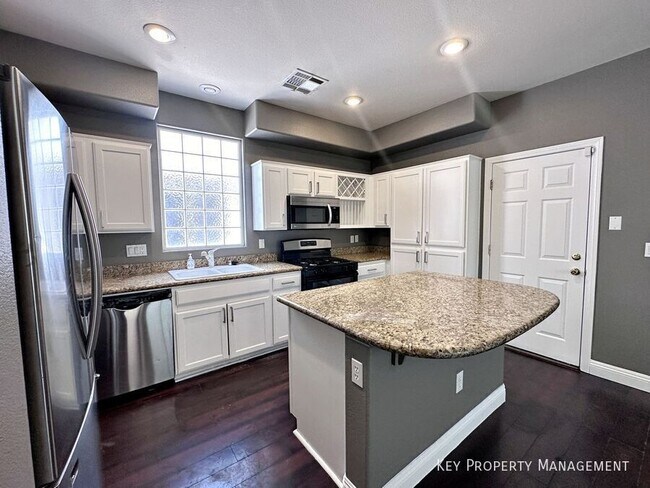 Building Photo - 10076 Bright Charisma Ct