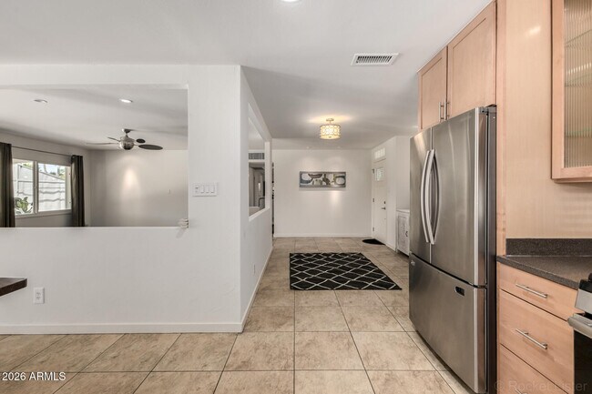 Building Photo - 9832 N 29th St