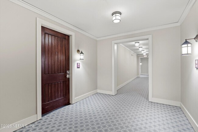 Building Photo - 955 Registry Blvd