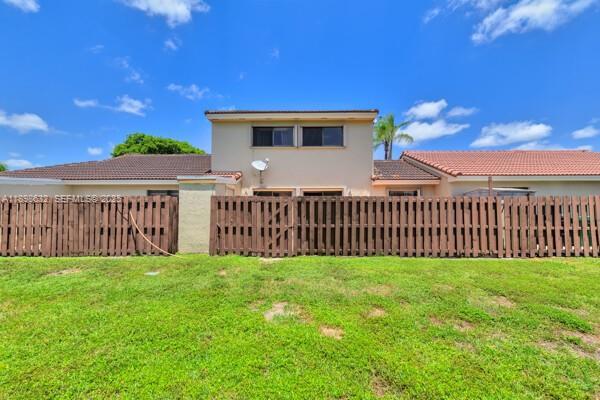 Building Photo - 6326 NW 170th Terrace