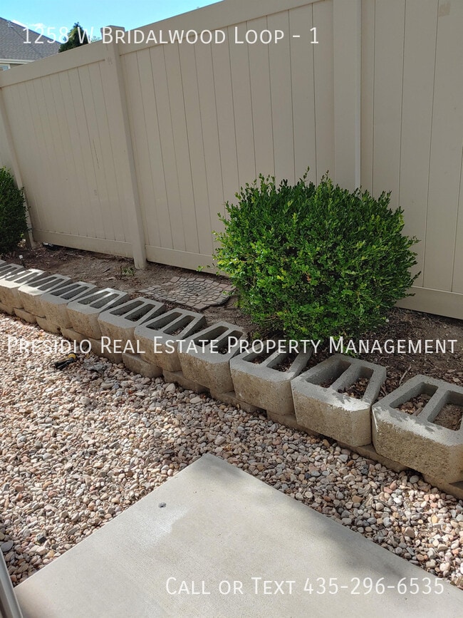 Building Photo - 1258 W Bridlewood Lp