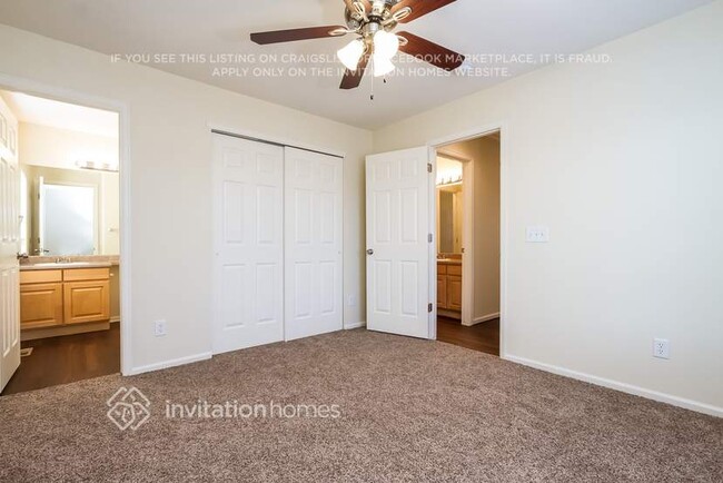 Building Photo - 7716 Barn Owl Dr