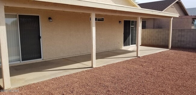 Building Photo - 9395 E Lochnay Ln