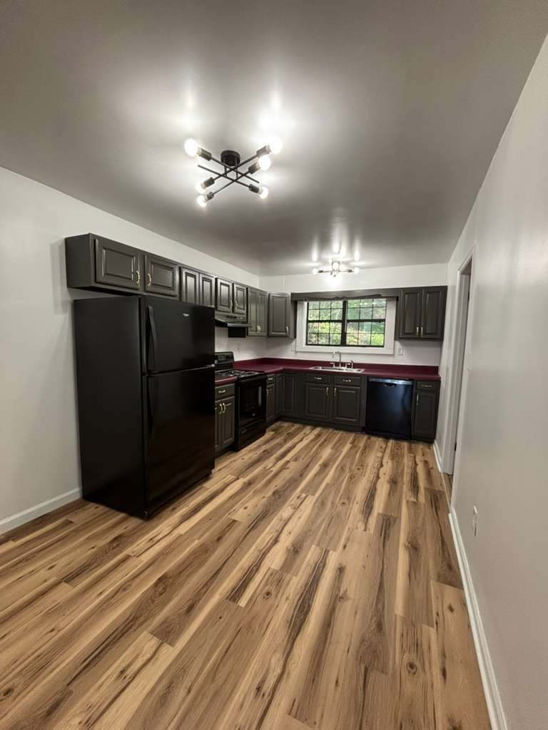 Building Photo - 509 E Forrest St