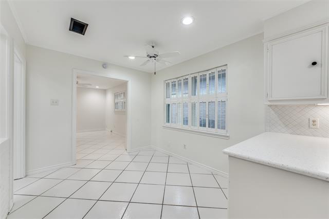 Building Photo - 3805 Brookhaven Cir