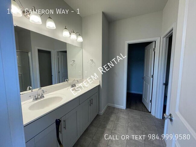 Building Photo - 1096 Cameron Wy