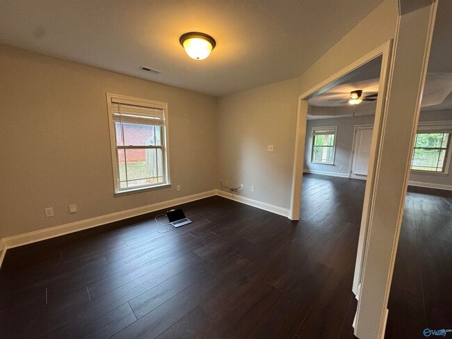 Building Photo - 212 Grantham Cir