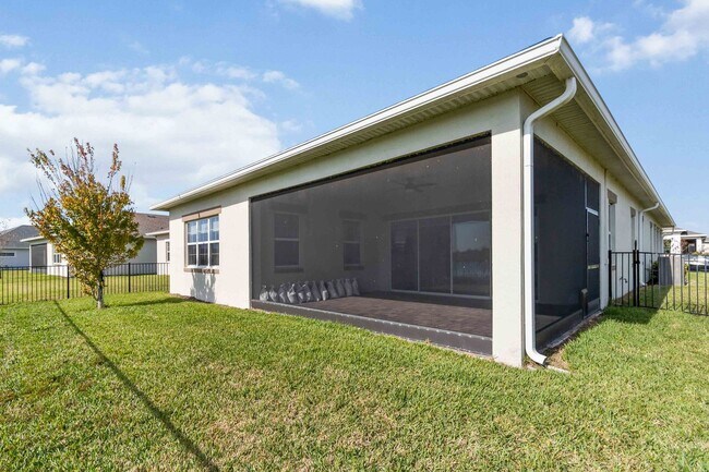 Building Photo - Twin Lakes 55+ Gated Active Adult Community