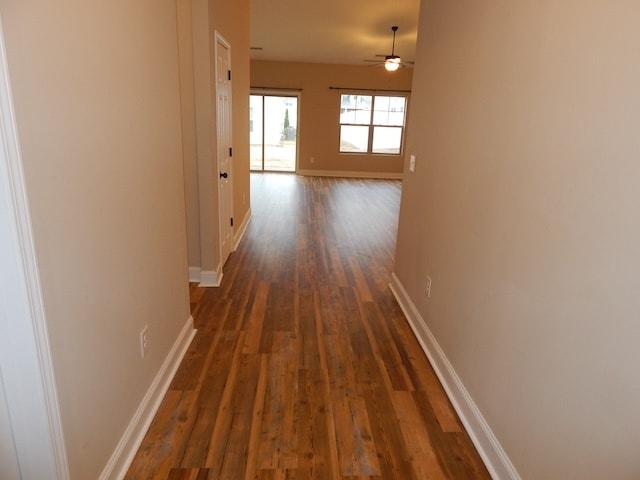 Building Photo - 305 Sliding Rock Dr