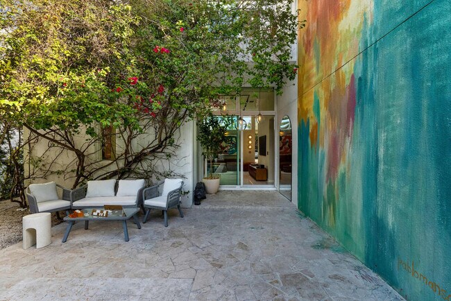 Building Photo - 1884 SW 17th St