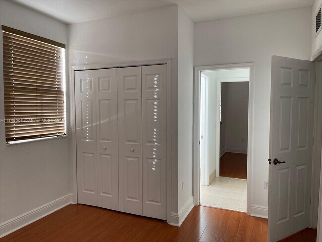 Building Photo - 11413 SW 137th Passage