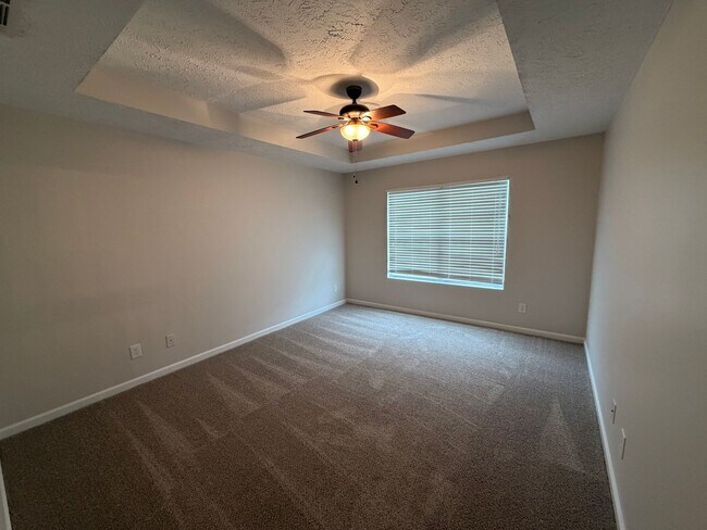 Building Photo - 3 Bed 2.5 Bath Townhome in Brentwood