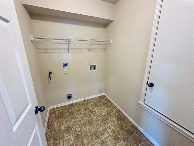 Building Photo - 408 Yucca House Dr