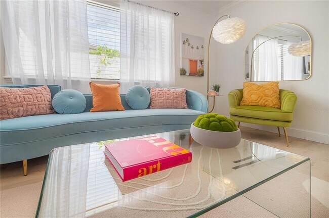 Building Photo - 4316 S Lois Ave