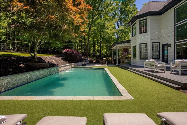 Building Photo - 265 Oakhurst Leaf Dr