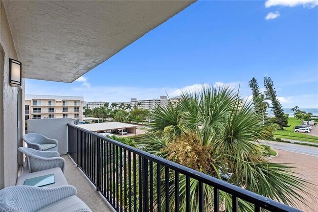 Building Photo - 3500 Gulf Shore Blvd N