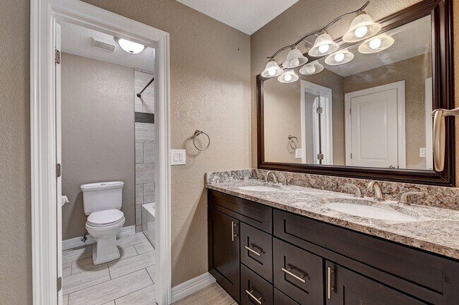 Building Photo - 3369 S Tulare Ct