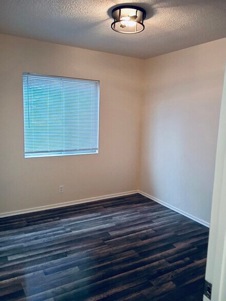 Building Photo - 9111 Cattaraugus Ave