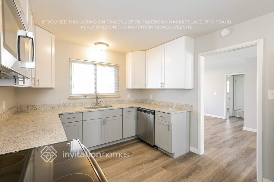 Building Photo - 2324 Fulton St