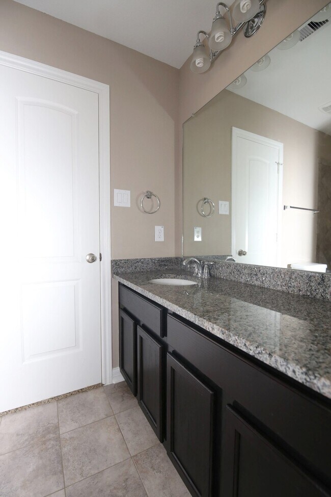 Building Photo - 11522 Via Verdone Dr