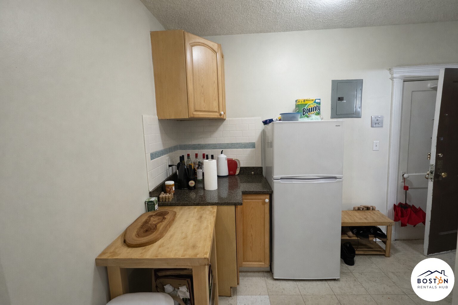 Building Photo - 165 Hemenway St