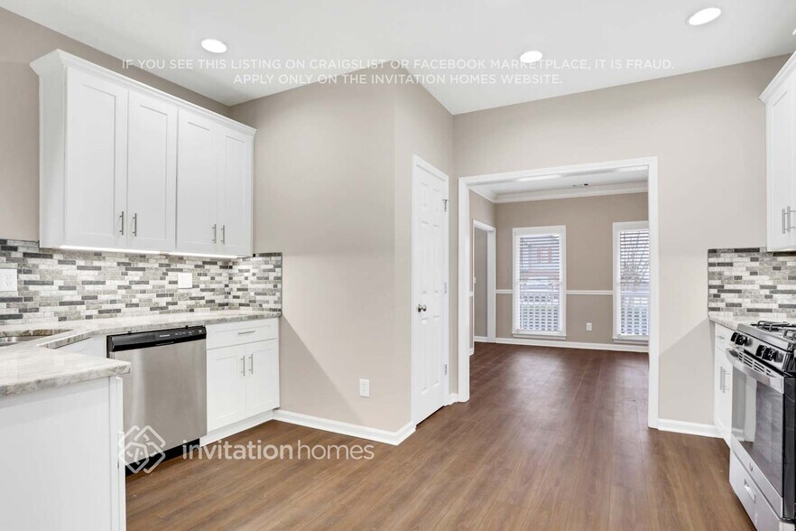 Building Photo - 5504 Millers Creek Dr