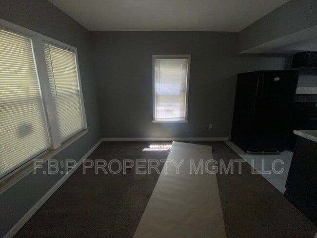 Building Photo - 11725 Yellowstone St