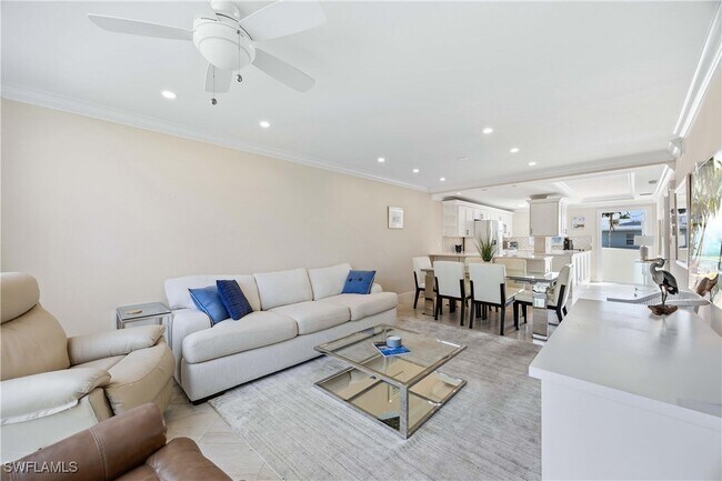 Building Photo - 610 Broad Ave S